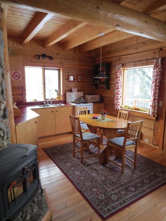 Blaeberry Mountain Lodge Golden Szoba fotó