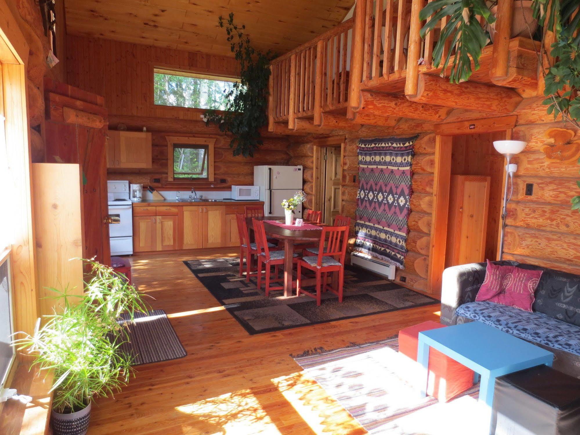 Blaeberry Mountain Lodge Golden Kültér fotó